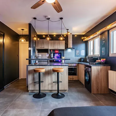 Bar Chic & Cosy - Centre Haguenau, Netflix & Wi-fi Fibre * אגנו